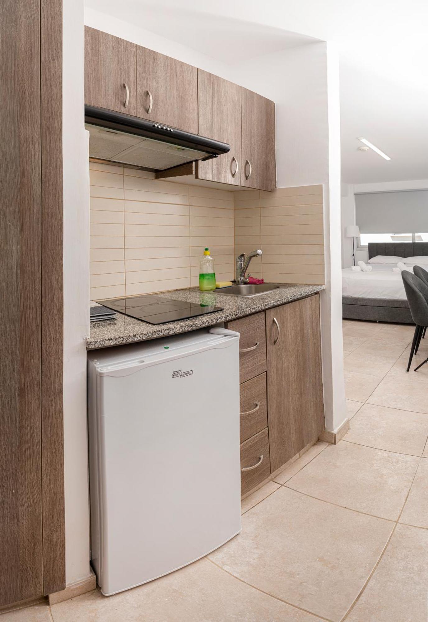 Appartments In The Historic Center Near Beach Limassol Exteriör bild