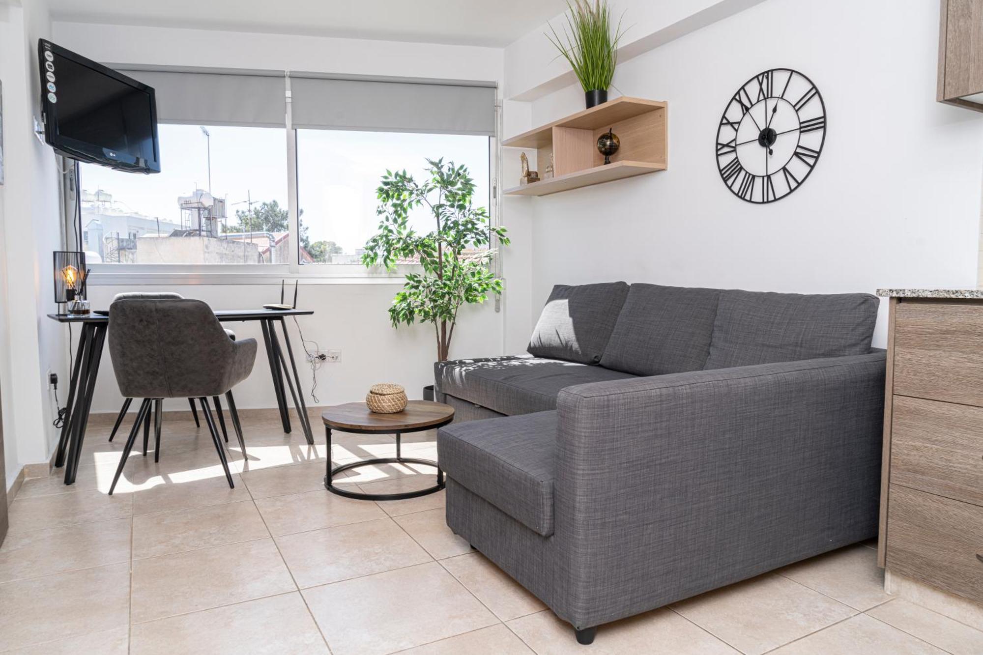 Appartments In The Historic Center Near Beach Limassol Exteriör bild