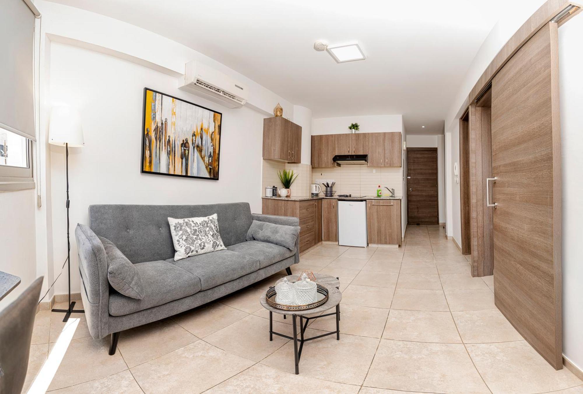 Appartments In The Historic Center Near Beach Limassol Exteriör bild