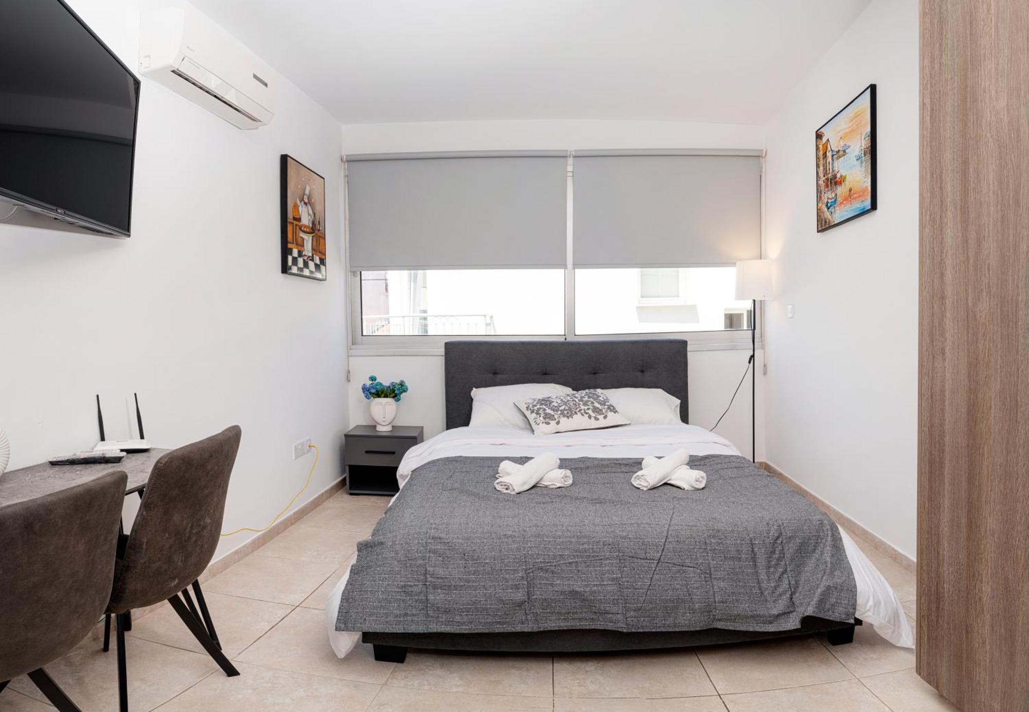 Appartments In The Historic Center Near Beach Limassol Exteriör bild