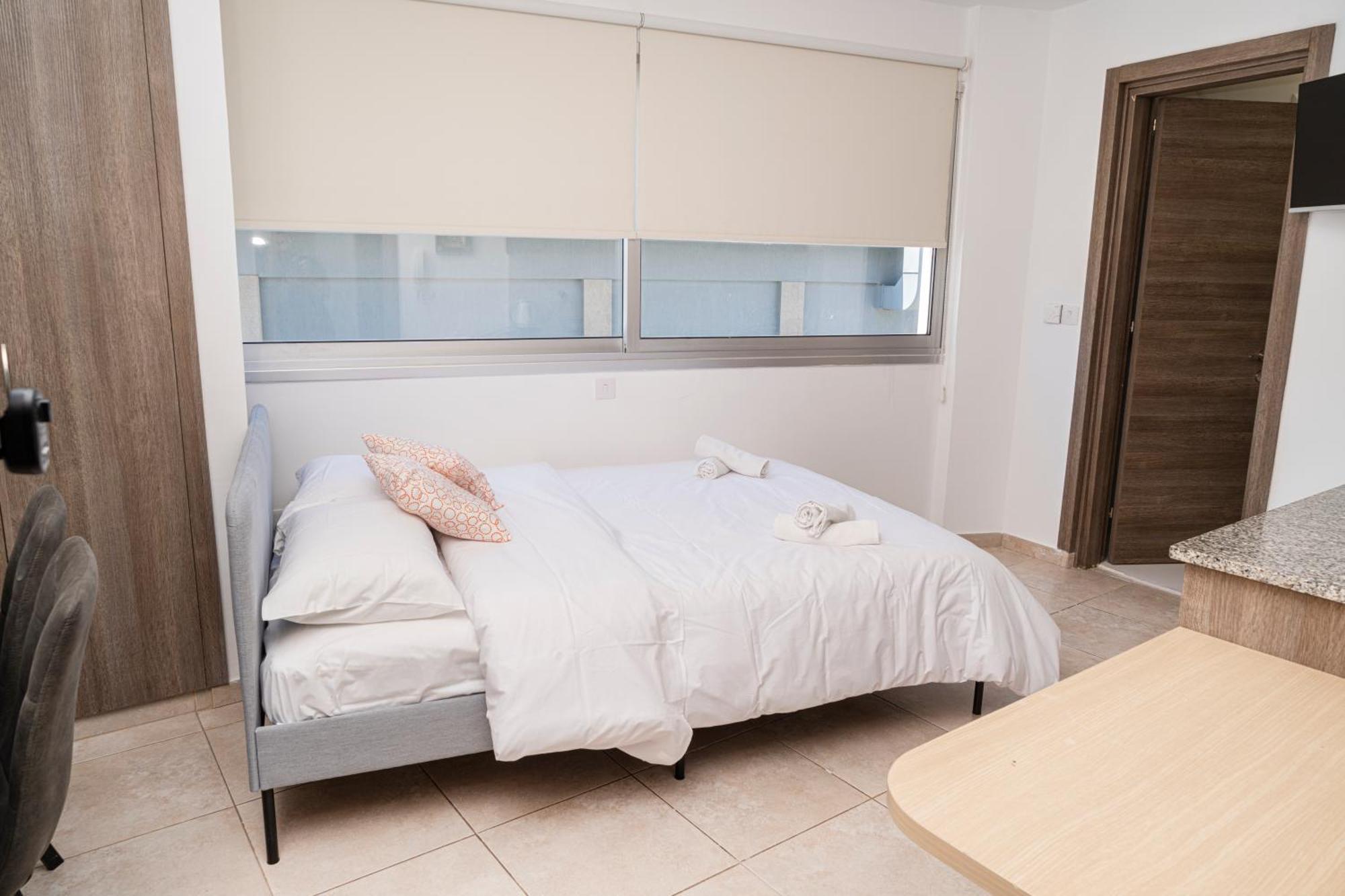 Appartments In The Historic Center Near Beach Limassol Exteriör bild